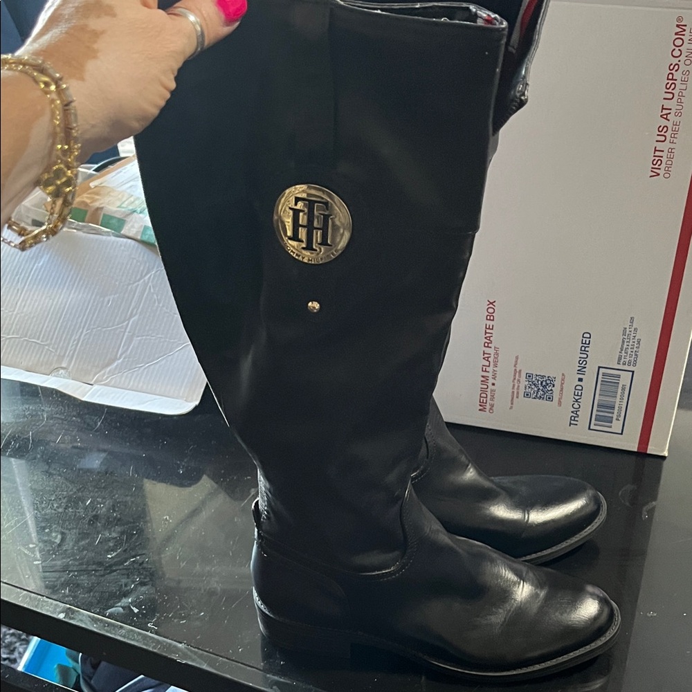 Black Knee-High Riding Boots - Picture 13 of 13
